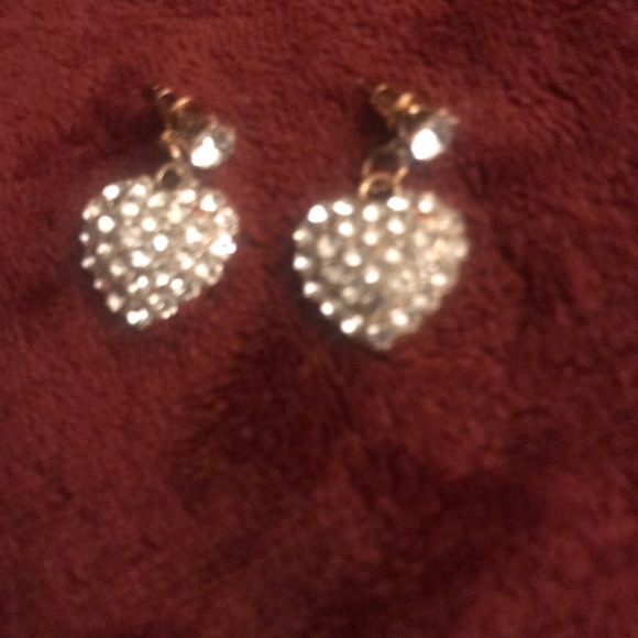 D’Bello Jewelry - Gold or Siler Heart Fashion Pierced Earrings NWT Dainty Delicate